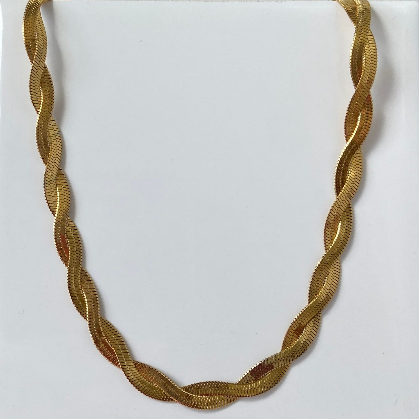 Twisted Necklace